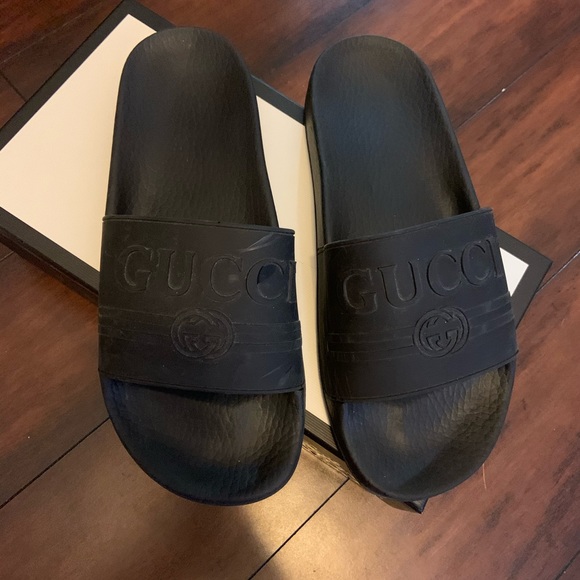gucci bedazzled slides